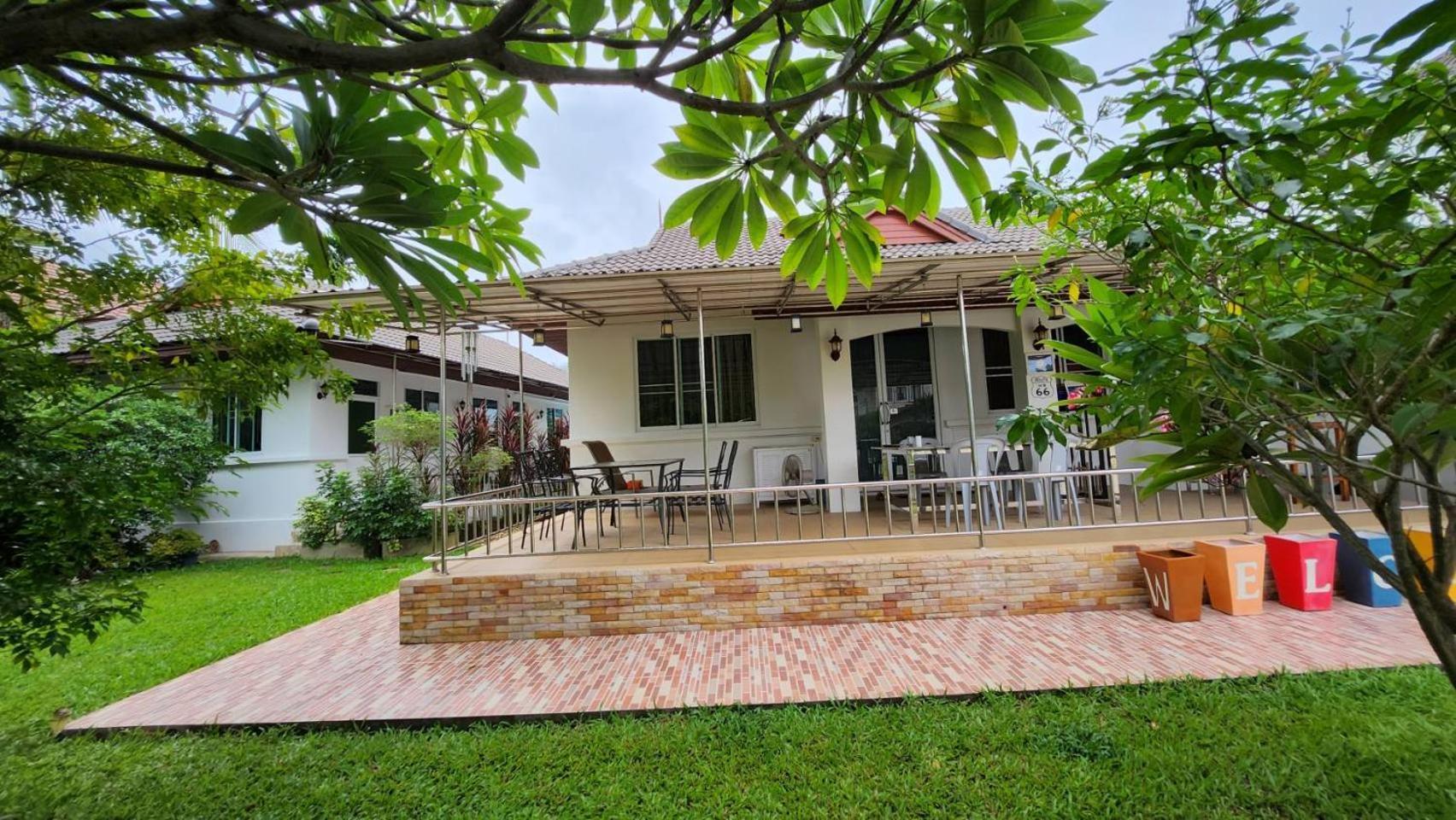 Nuch'S Apple Guest House Si Bun Ruang Экстерьер фото