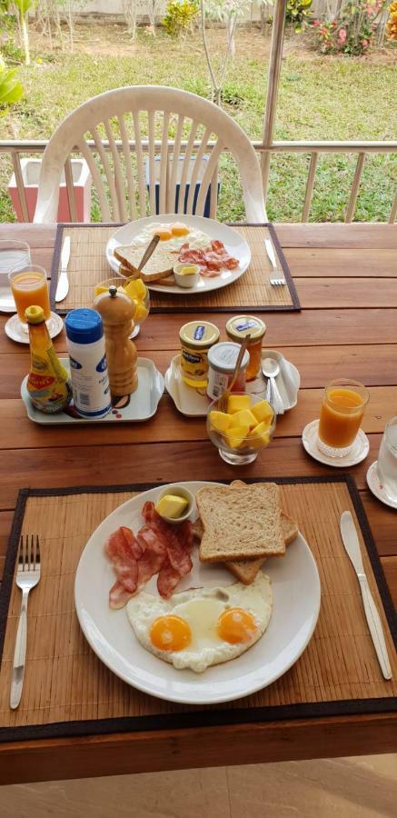 Nuch'S Apple Guest House Si Bun Ruang Экстерьер фото